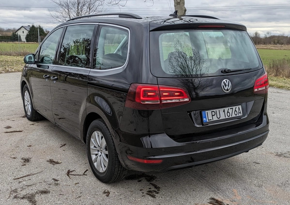 Volkswagen Sharan cena 79900 przebieg: 149000, rok produkcji 2017 z Bobolice małe 326